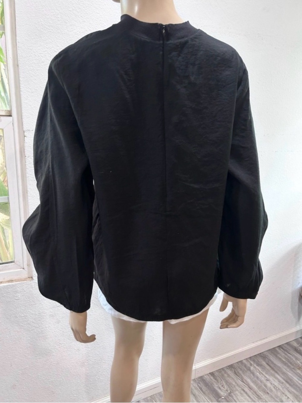 COS Black Crewneck Sweatshirt with Voluminous Raglan Sleeves - Picture 15 of 16